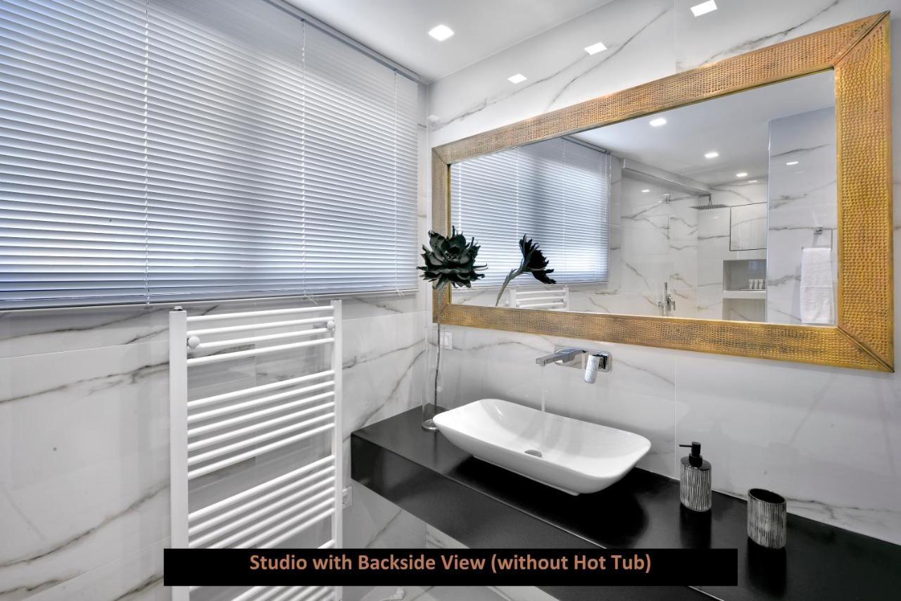 Apartamento Ater Albus By K&K Atenas Exterior foto